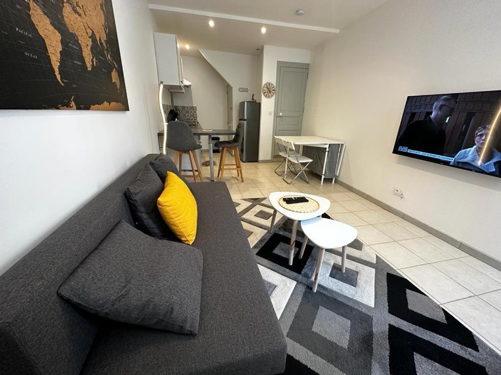 Le Saint Maixent, Maison De Ville, Baby Foot, Wifi Exterior photo