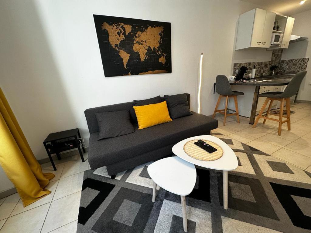 Le Saint Maixent, Maison De Ville, Baby Foot, Wifi Exterior photo